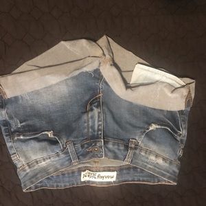 Juniors denim shorts.